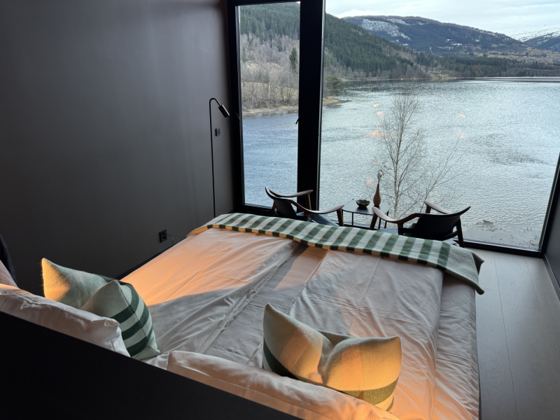 Besøk hjå Elva Hotel